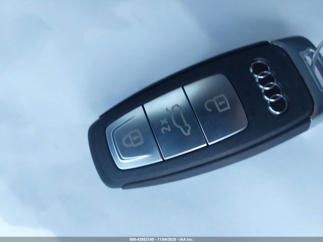 2023 AUDI RS 3 WUAG4DGY8PA900397 Photo 10