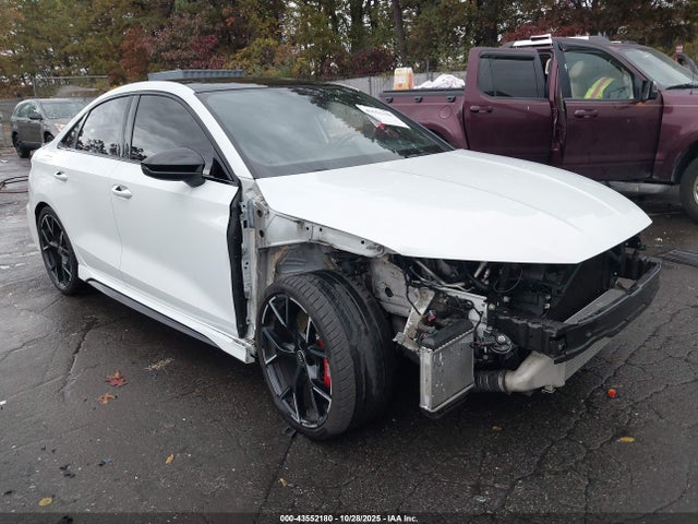 2023 AUDI RS 3 WUAG4DGY8PA900397 Photo 5