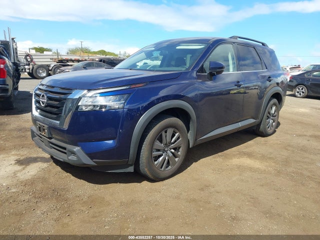 5N1DR3BA1NC228346 Nissan Pathfinder Sv 2wd