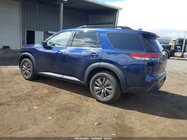 5N1DR3BA1NC228346 Nissan Pathfinder Sv 2wd