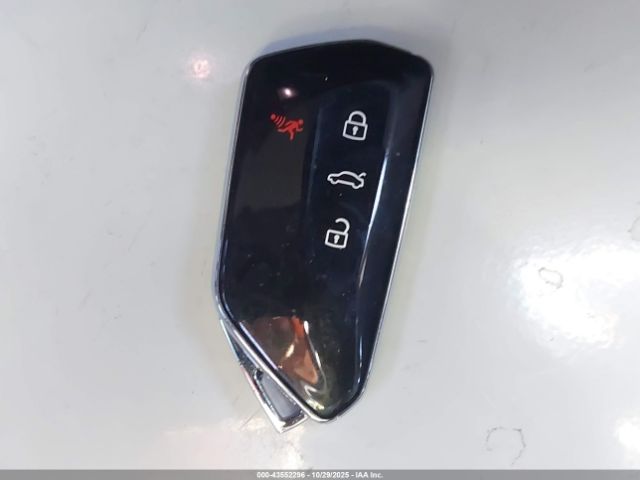 2024 VOLKSWAGEN GOLF R WVWEB7CD8RW231200 Photo 10