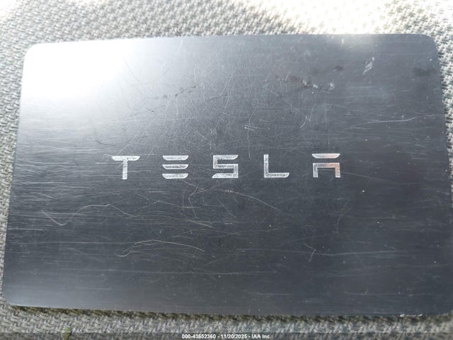 2023 TESLA MODEL Y 7SAYGDEE0PF614667 Photo 10