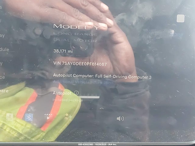 2023 TESLA MODEL Y 7SAYGDEE0PF614667 Photo 6