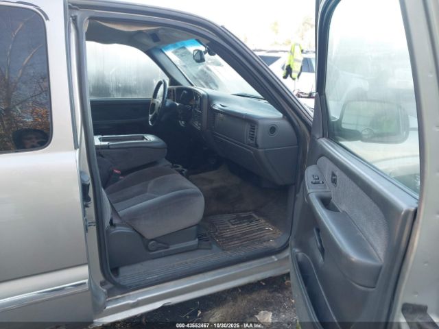 2003 GMC SIERRA 1500 1GTEC19V43Z332251 Photo 4