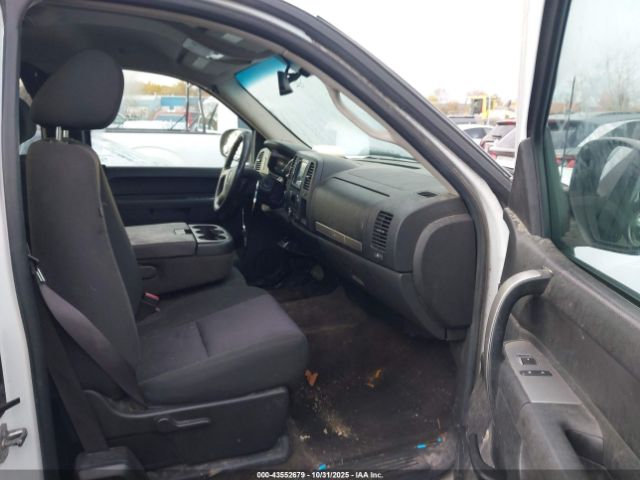 2013 GMC SIERRA 1500 1GTR2VE79DZ286422 Photo 4