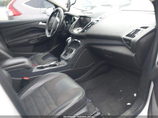 43552736 :رقم المزاد ، 1FMCU0J92DUA33865 vin ، 2013 Ford Escape Titanium مزاد بيع