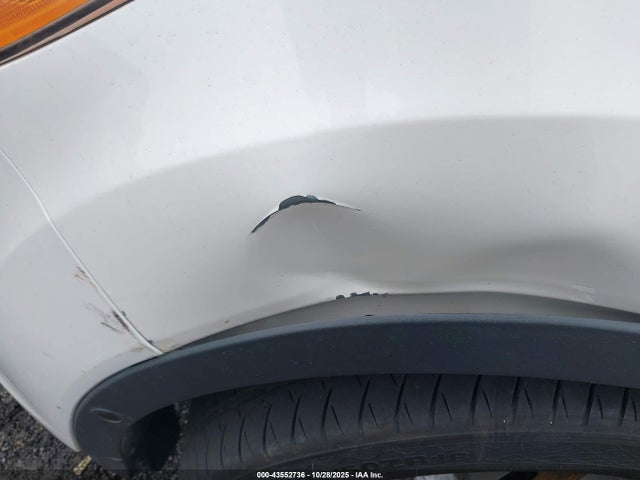 43552736 :رقم المزاد ، 1FMCU0J92DUA33865 vin ، 2013 Ford Escape Titanium مزاد بيع