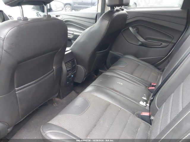 43552736 :رقم المزاد ، 1FMCU0J92DUA33865 vin ، 2013 Ford Escape Titanium مزاد بيع