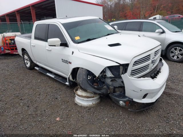 2017 RAM 1500 1C6RR7MT7HS611385