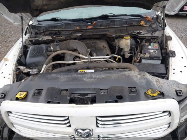 2017 RAM 1500 1C6RR7MT7HS611385 Photo 9