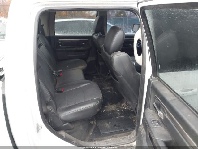 2017 RAM 1500 1C6RR7MT7HS611385 Photo 7