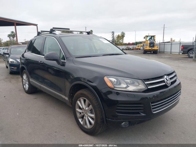 2014 VOLKSWAGEN TOUAREG WVGEP9BP8ED010092