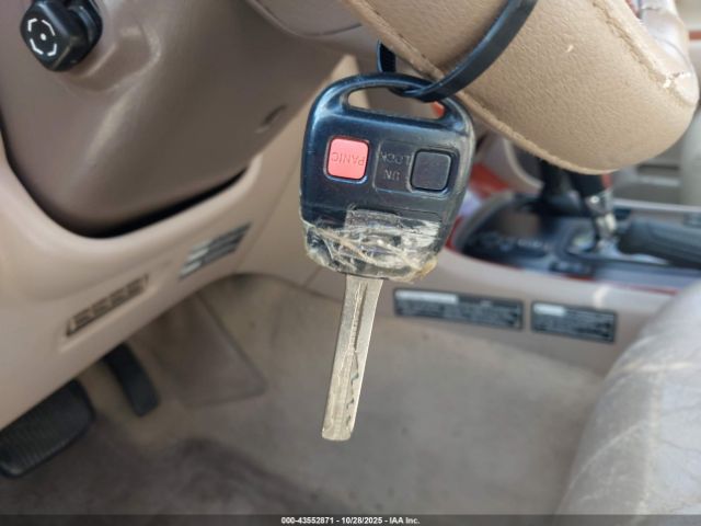 2000 LEXUS LX 470 JT6HT00W7Y0117642 Photo 10