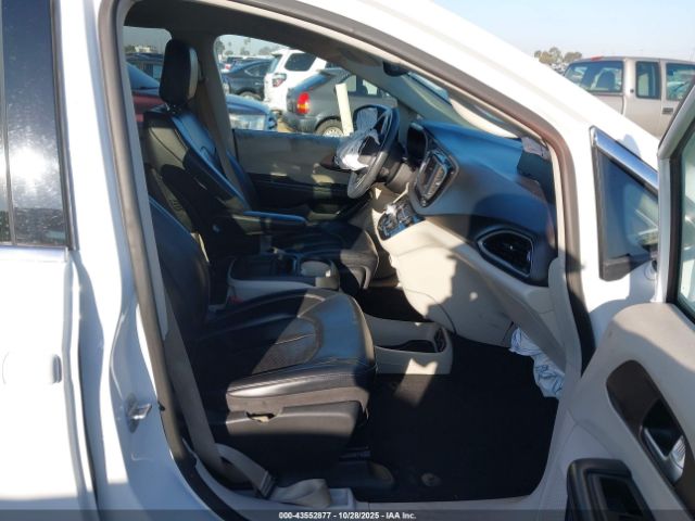 2020 CHRYSLER VOYAGER 2C4RC1DG7LR266024 Photo 4