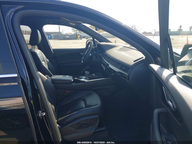 2019 AUDI Q7 WA1AAAF72KD019487 Photo 4
