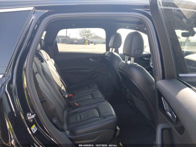 2019 AUDI Q7 WA1AAAF72KD019487 Photo 7