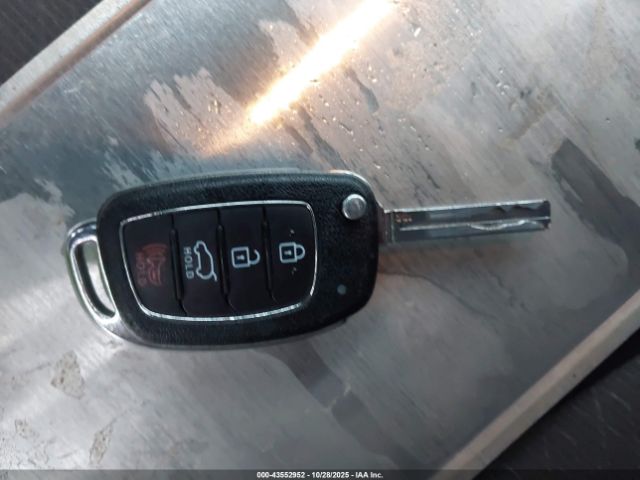 2018 HYUNDAI TUCSON KM8J3CA43JU738671 Photo 10