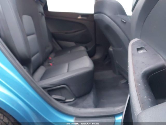 2018 HYUNDAI TUCSON KM8J3CA43JU738671 Photo 7
