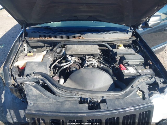 2010 Jeep Grand Cherokee Laredo მანქანა იყიდება აუქციონზე, vin: 1J4PR4GK2AC120606, აუქციონის ნომერი: 43552959
