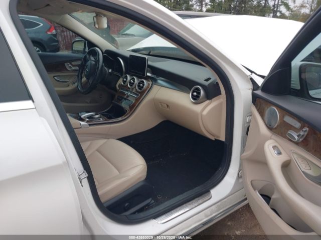 2015 MERCEDES-BENZ C 300 55SWF4KB0FU002449 Photo 4