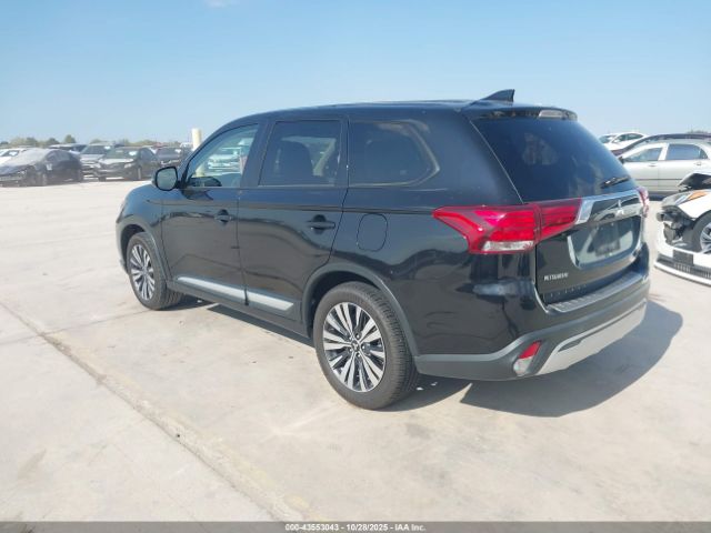 2019 MITSUBISHI OUTLANDER JA4AD3A3XKZ006593 Photo 2