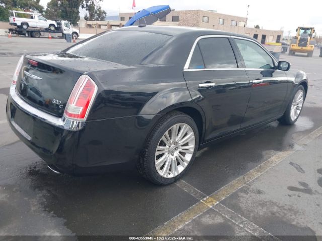 2011 CHRYSLER 300C 2C3CA6CT4BH559654 Photo 3