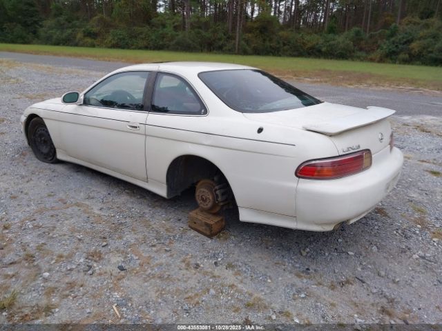 1998 LEXUS SC 300 JT8CD32ZXW1003553 Photo 2
