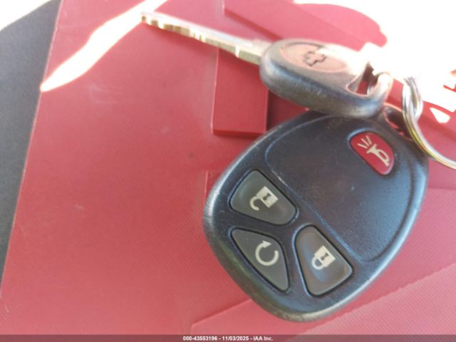 2011 CHEVROLET SILVERADO 1500 1GCRKSE38BZ171402 Photo 10