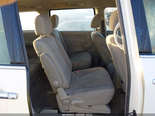 JN8AE2KP4F9121117 Nissan QUEST S