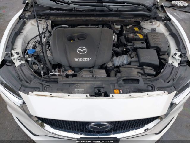 2018 MAZDA MAZDA6 JM1GL1UM9J1319983 Photo 9