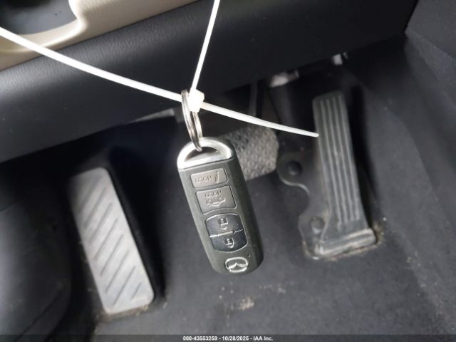 2018 MAZDA MAZDA6 JM1GL1UM9J1319983 Photo 10