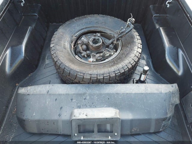 3TMCZ5AN2NM523129 Toyota Tacoma Trd Off Road