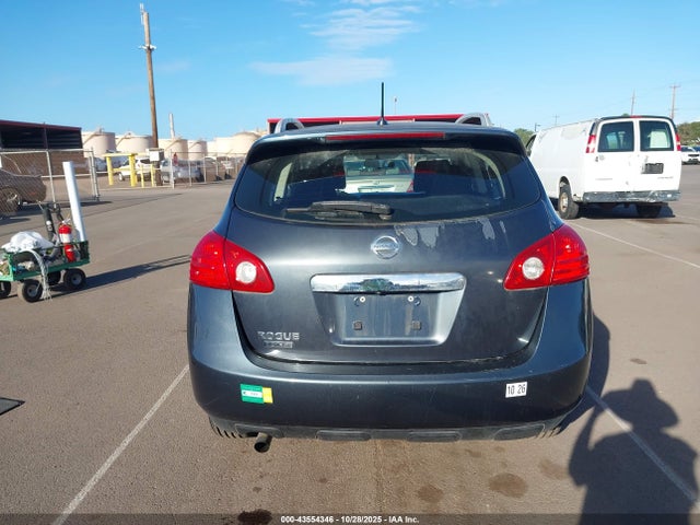Nissan Rogue Select S 2014 JN8AS5MT2EW619854 Image 17