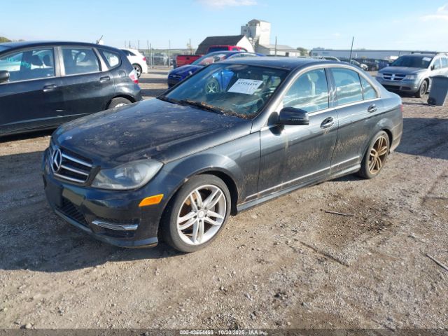 2014 MERCEDES-BENZ C 250 WDDGF4HB7EG194489 Photo 1