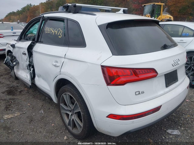 2019 AUDI Q5 WA1BNAFYXK2063315 Photo 2