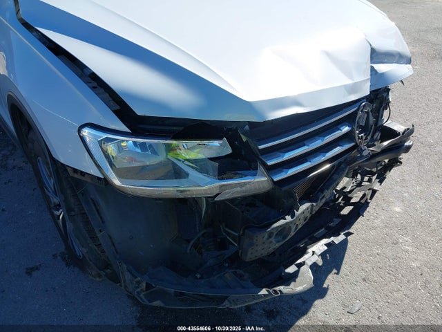 Продаж на аукціоні авто 2019 Volkswagen Tiguan 2.0t Se/2.0t Sel/2.0t Sel R-line/2.0t Sel R-line Black, vin: 3VV3B7AX4KM007921, номер лоту: 43554606