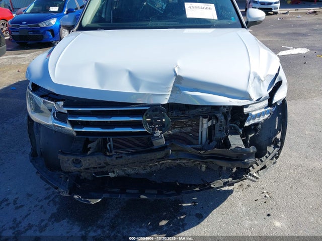 Продаж на аукціоні авто 2019 Volkswagen Tiguan 2.0t Se/2.0t Sel/2.0t Sel R-line/2.0t Sel R-line Black, vin: 3VV3B7AX4KM007921, номер лоту: 43554606