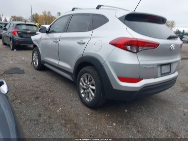 2017 HYUNDAI TUCSON KM8J3CA42HU522272 Photo 2