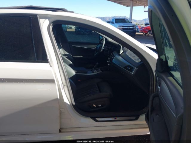 2018 BMW 530E WBAJA9C56JB250472 Photo 4