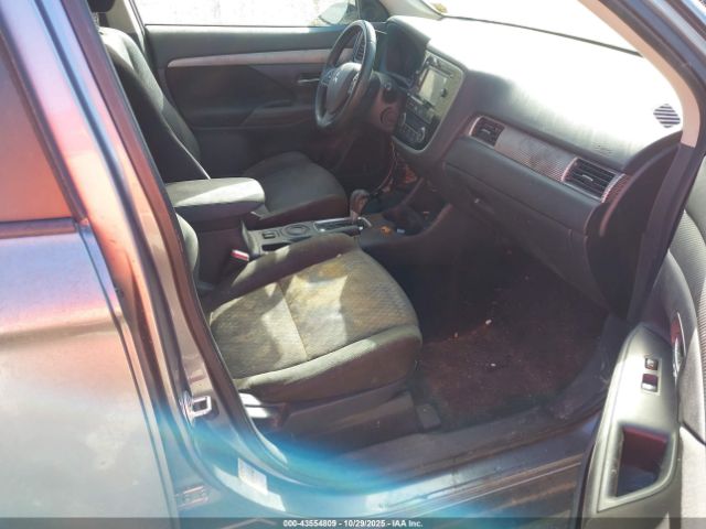 2014 MITSUBISHI OUTLANDER JA4AD3A39EZ002894 Photo 4