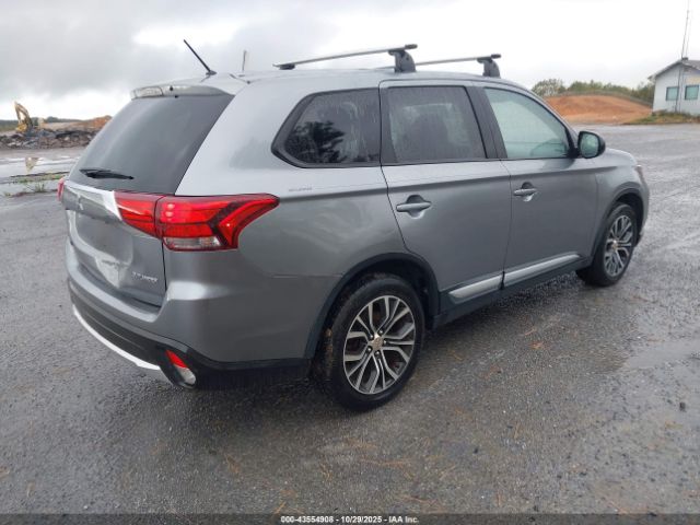 2016 MITSUBISHI OUTLANDER JA4AZ3A34GZ015153 Photo 3