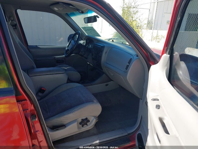 2000 FORD EXPLORER 1FMZU73E2YZC57692 Photo 4