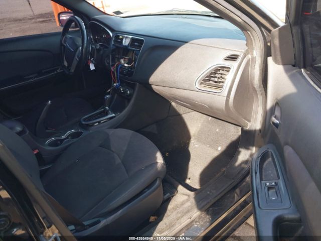 2013 CHRYSLER 200 1C3CCBBB0DN545868 Photo 4