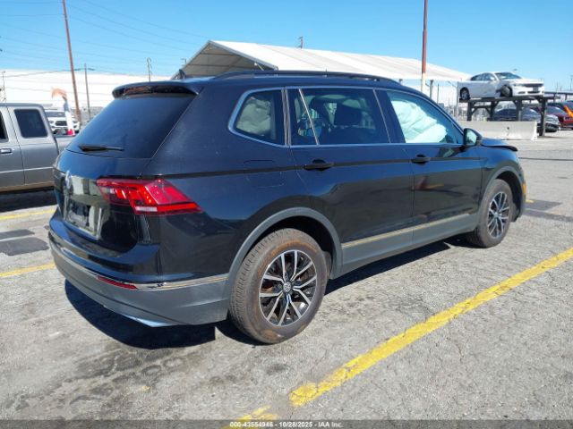 2021 VOLKSWAGEN TIGUAN 3VV3B7AX4MM010353 Photo 3