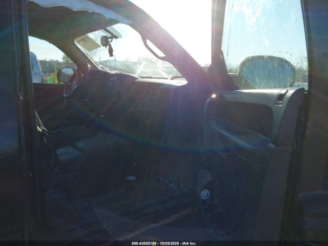 2011 CHEVROLET SILVERADO 1500 1GCRKSE38BZ389145 Photo 4