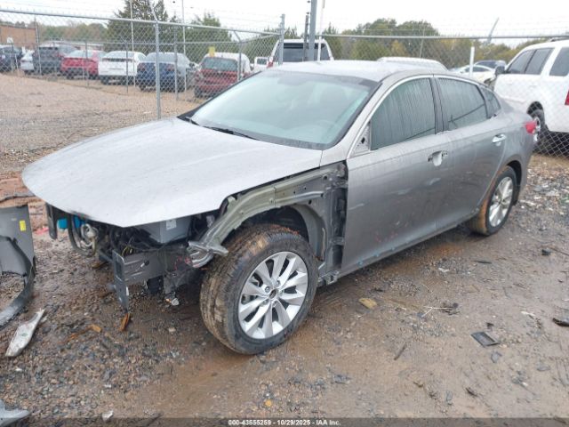 2018 KIA OPTIMA 5XXGT4L31JG267814 Photo 1