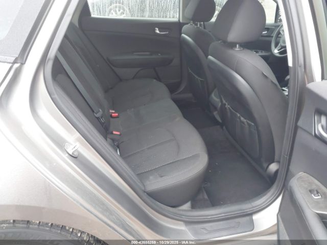2018 KIA OPTIMA 5XXGT4L31JG267814 Photo 7