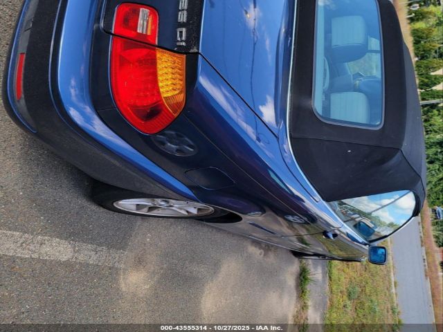 2004 BMW 325CI WBABW33404PL29010 Photo 3