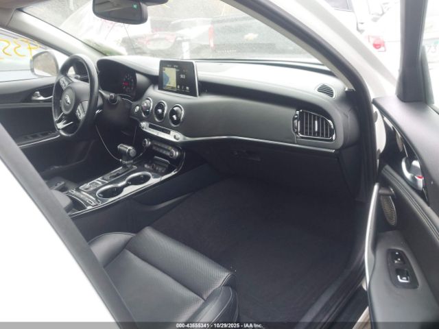 2019 KIA STINGER KNAE25LA9K6047199 Photo 4