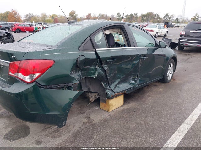 1G1PC5SB4F7105781 Chevrolet Cruze 1lt Auto